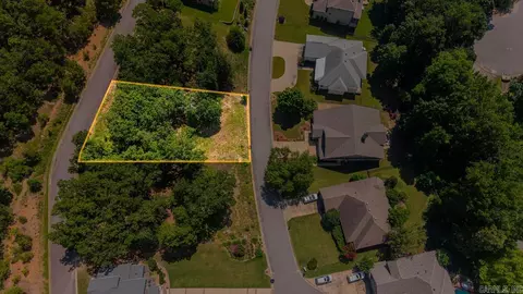 112 Turtle Creek Cv, Maumelle, AR 72113