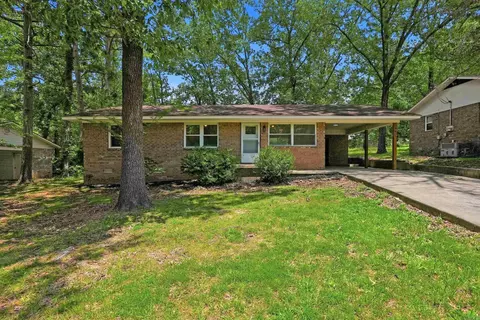 2015 Yamania Way, Heber Springs, AR 72543
