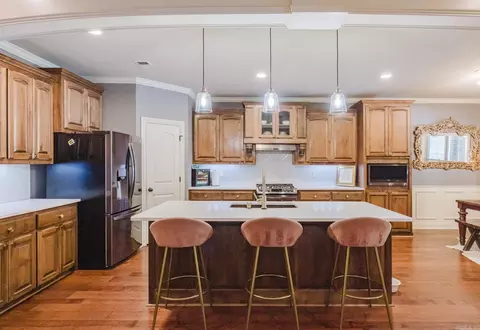 Kitchen - 907 Hunter Lee Dr, Bryant, AR 72022 photo 1 of 8