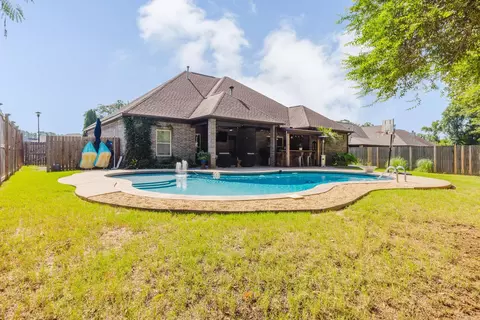 Exterior - 907 Hunter Lee Dr, Bryant, AR 72022 photo 9 of 9
