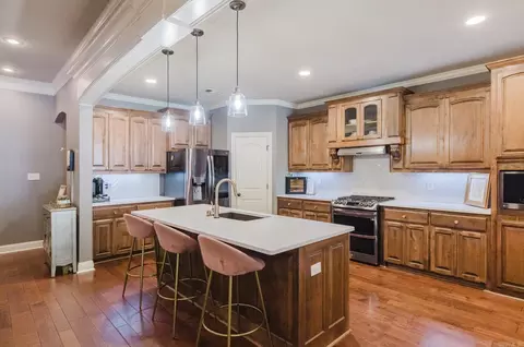 Kitchen - 907 Hunter Lee Dr, Bryant, AR 72022 photo 2 of 8