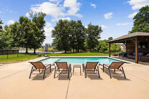 7611 Worth Ave, Benton, AR 72019 photo 2