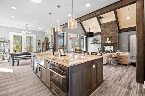 Kitchen - 801 Greystone Blvd, Cabot, AR 72023 photo 4 of 4