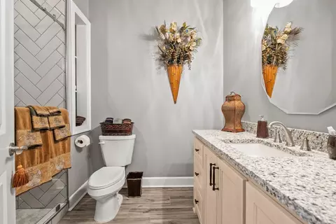 Bath - 801 Greystone Blvd, Cabot, AR 72023 photo 5 of 5
