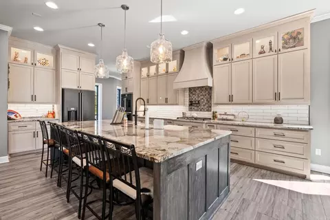 Kitchen - 801 Greystone Blvd, Cabot, AR 72023 photo 2 of 4