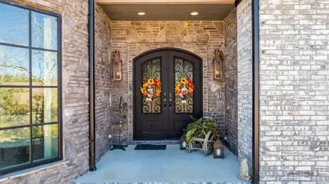 Entry Way - 801 Greystone Blvd, Cabot, AR 72023 photo 1 of 2