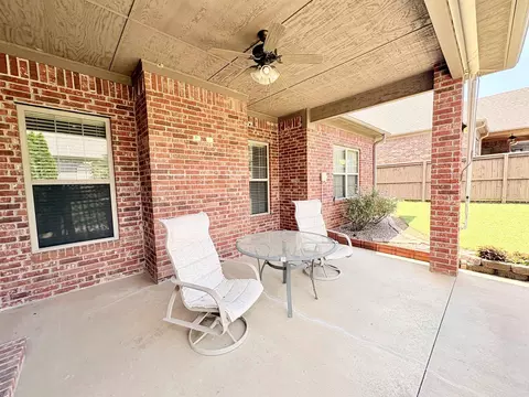 Exterior - 2307 Valley Dr, Searcy, AR 72143 photo 7 of 11