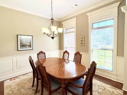 Dining - 2307 Valley Dr, Searcy, AR 72143 photo 1 of 2