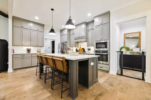Kitchen - 7205 Havenwood Dr, Benton, AR 72019 photo 3 of 8