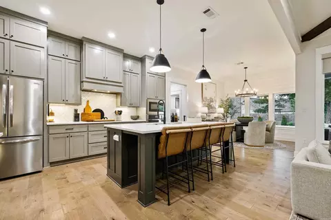Kitchen - 7205 Havenwood Dr, Benton, AR 72019 photo 2 of 8