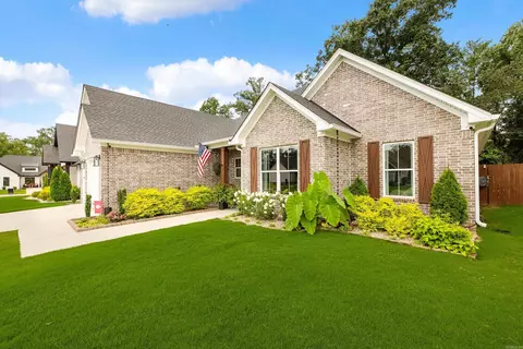 Exterior - 7205 Havenwood Dr, Benton, AR 72019 photo 8 of 10