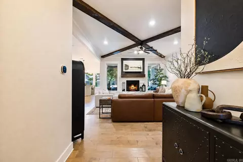 Entry Way - 7205 Havenwood Dr, Benton, AR 72019 photo 1 of 7