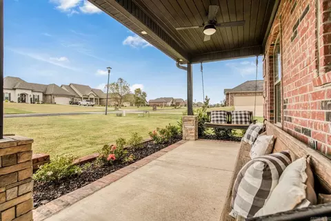 Exterior - 18 River Bnd, Mayflower, AR 72106 photo 3 of 9
