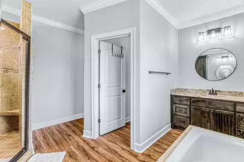 Entry Way - 18 River Bnd, Mayflower, AR 72106 photo 4 of 5