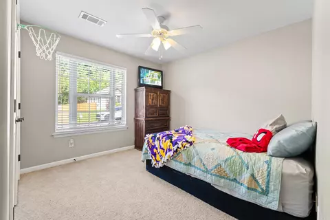 Bedroom - 3983 Eastern Slope Dr, Alexander, AR 72002 photo 4 of 6