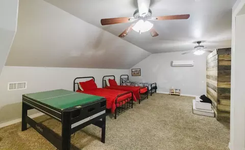 Bedroom - 426 Quantz, Benton, AR 72015 photo 5 of 6