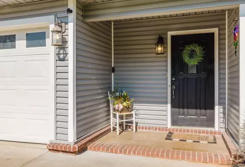 Exterior - 426 Quantz, Benton, AR 72015 photo 4 of 11