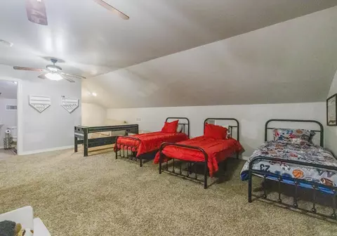 Bedroom - 426 Quantz, Benton, AR 72015 photo 6 of 6