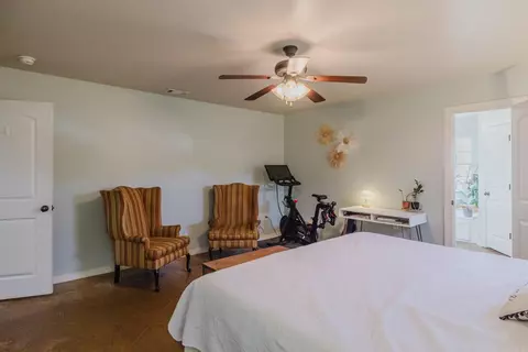 Bedroom - 426 Quantz, Benton, AR 72015 photo 2 of 6