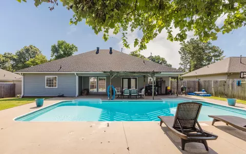 Exterior - 426 Quantz, Benton, AR 72015 photo 7 of 11