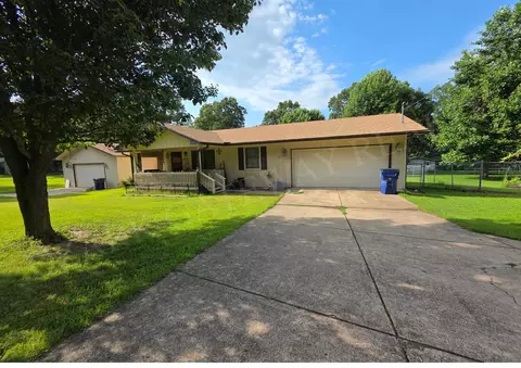 113 Pottawattamie Dr, Cherokee Village, AR 72529