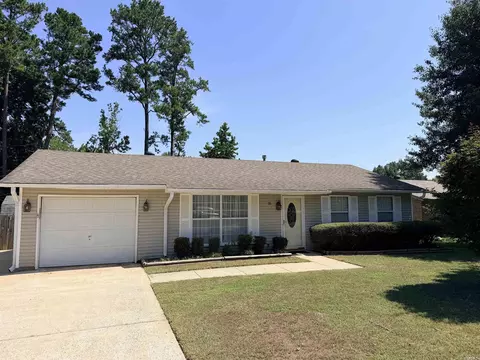 15 Parkridge Dr, North Little Rock, AR 72120