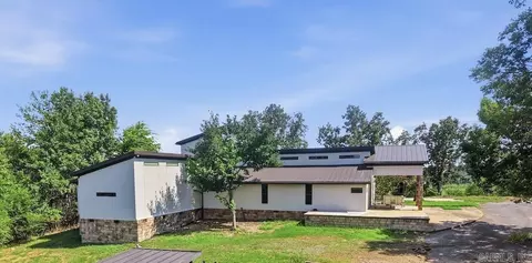 37 W Cadron Ridge Rd, Greenbrier, AR 72058