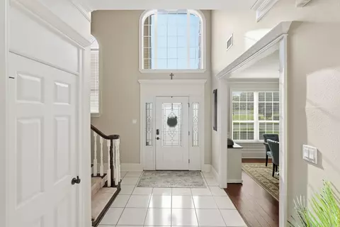 Entry Way - 405 Esplanade Ave, Conway, AR 72034 photo 1 of 6