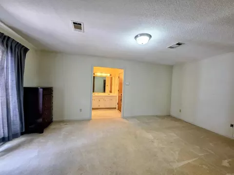 Bedroom - 2600 Beau Monde, Pine Bluff, AR 71603 photo 4 of 4
