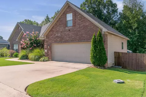 Exterior - 1085 Mountain Side Cv, Alexander, AR 72002 photo 4 of 8