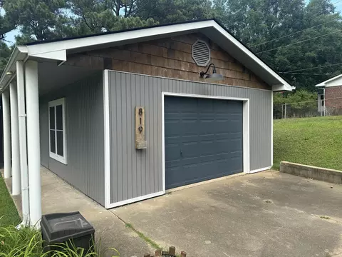 Exterior - 819 E Unity Rd, Paragould, AR 72450 photo 5 of 10