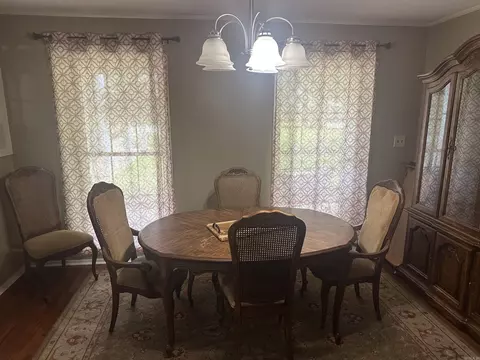Dining - 819 E Unity Rd, Paragould, AR 72450 photo 1 of 3