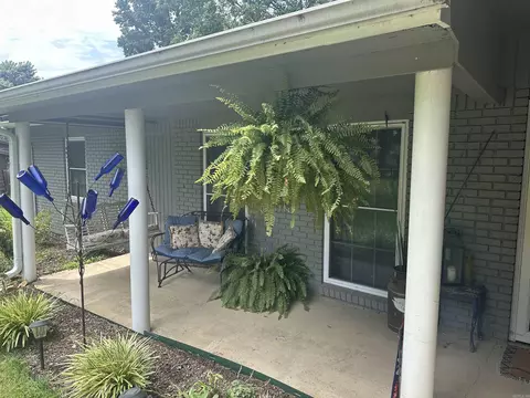 Exterior - 819 E Unity Rd, Paragould, AR 72450 photo 3 of 10