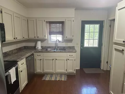 Kitchen - 819 E Unity Rd, Paragould, AR 72450 photo 1 of 2