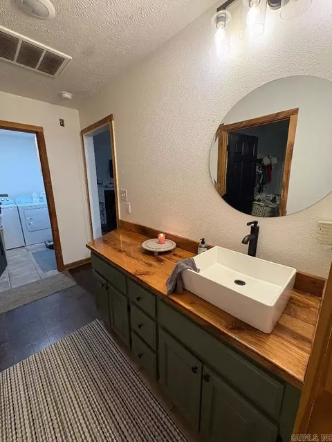 Bath - 120 Spring Creek Rd, Romance, AR 72136 photo 4 of 4