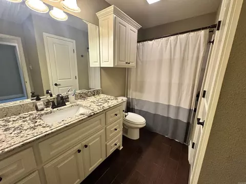 Bath - 108 Brandi Ln, Beebe, AR 72012 photo 2 of 7