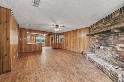 Living - 1297 Hwy 234, Ashdown, AR 71822 photo 1 of 4