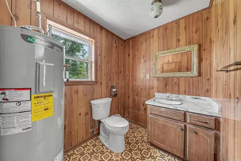 Bath - 1297 Hwy 234, Ashdown, AR 71822 photo 3 of 3