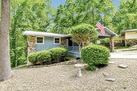28 Alina Ln, Hot Springs Village, AR 71909