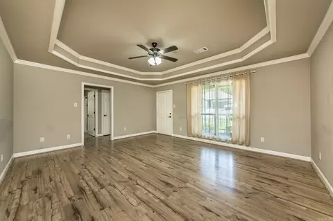 Living - 325 Austin Creek Dr, Austin, AR 72007 photo 3 of 3