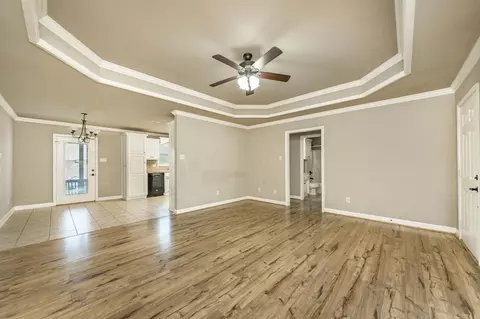 Living - 325 Austin Creek Dr, Austin, AR 72007 photo 1 of 3