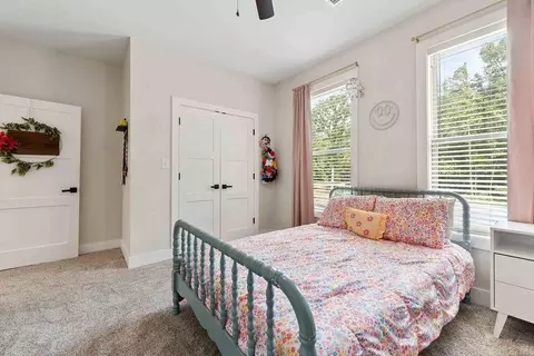 Bedroom - 2095 Rose Bud, Quitman, AR 72131 photo 4 of 6
