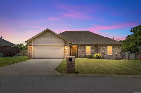 Exterior - 2411 Lancashire Ln, Cabot, AR 72023 photo 4 of 8