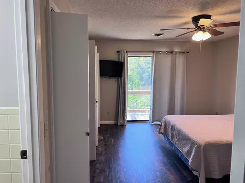 Bedroom - 236 N Riverview Ln, Mountain View, AR 72560 photo 1 of 6