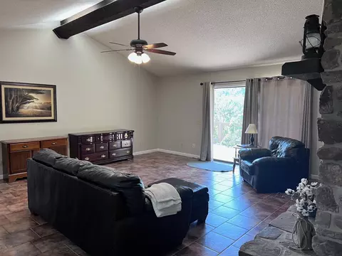 Living - 236 N Riverview Ln, Mountain View, AR 72560 photo 1 of 2