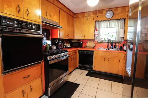 Kitchen - 3702 Fair Oaks Dr, Pine Bluff, AR 71603 photo 1 of 2