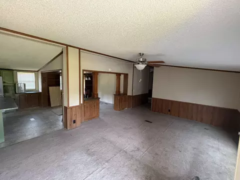 955 Nctr Rd, Redfield, AR 72132