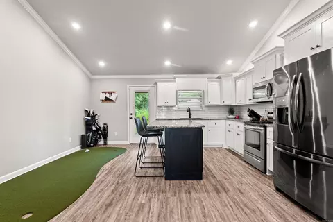 Kitchen - 29 Patti Cv, Ward, AR 72176 photo 1 of 3