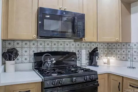 Kitchen - 156 Polk Road 38, Hatfield, AR 71945 photo 2 of 4