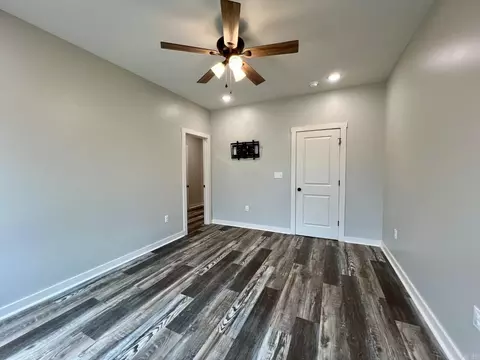 Bedroom - 1229 Stella Ln, Trumann, AR 72472 photo 3 of 4